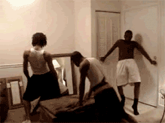 tYBN1n5jFokvl8xbKlGZYmUeo1_r1_250.gif