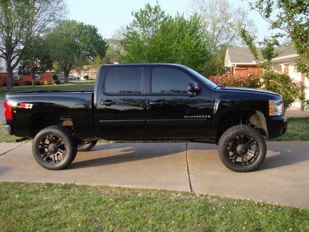 BDS 65 lift with 22x105 bmf wheels and 37 tires