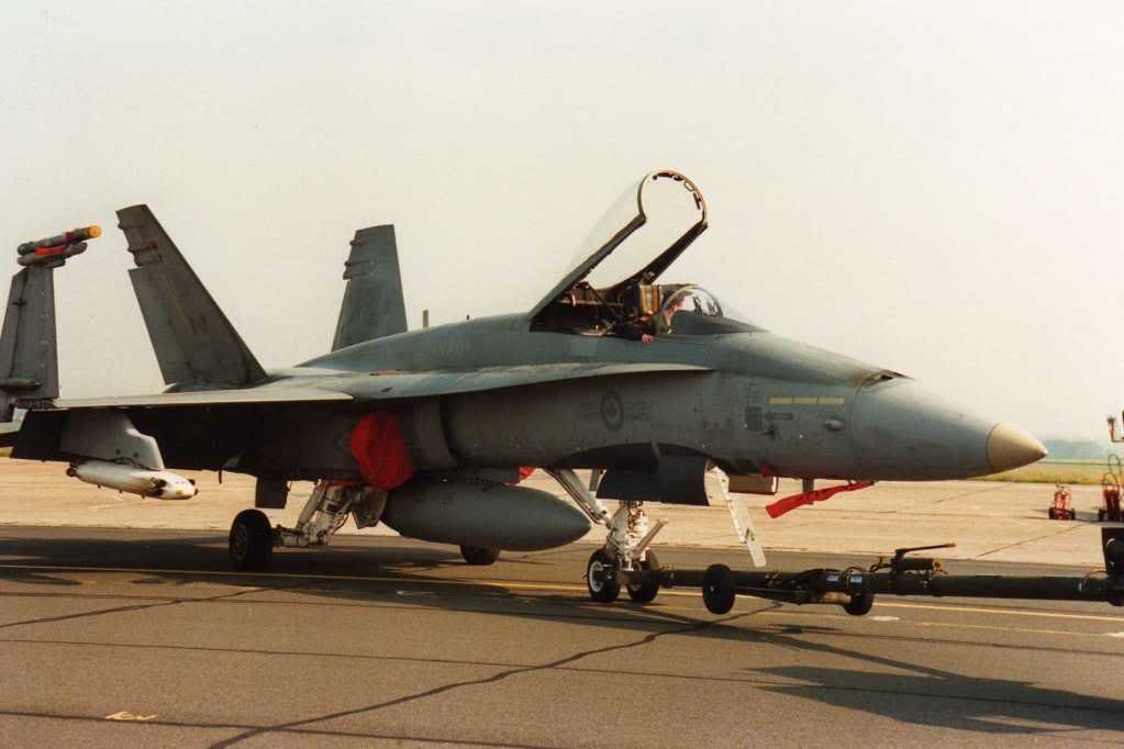 F18Canada1.jpg
