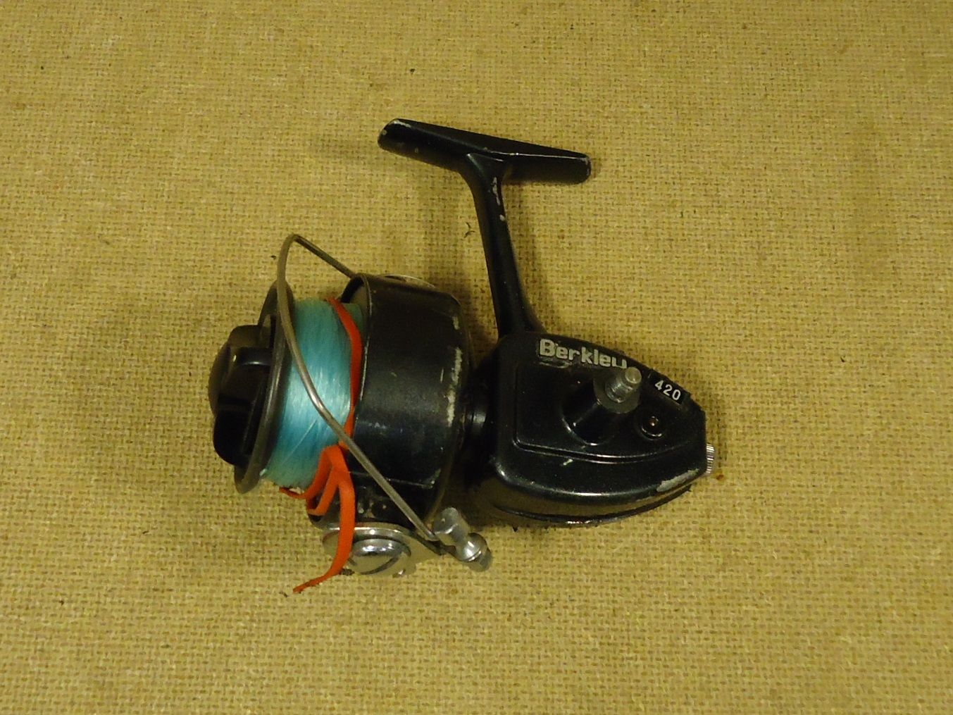 Berkley Fishing Spinning Reel Black 420 Vintage Metal eBay