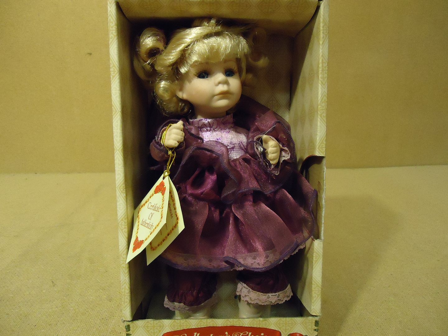 Collector's Choice Musical Doll 10in H x 5in W x 4in D 937313MMV