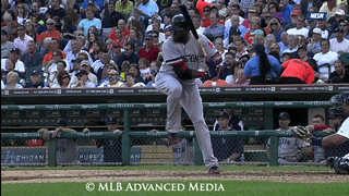 photo Ortiz-David-2013-Side-HR-Forward-Foot-Down-Hands-Up-Barrel-Back.gif