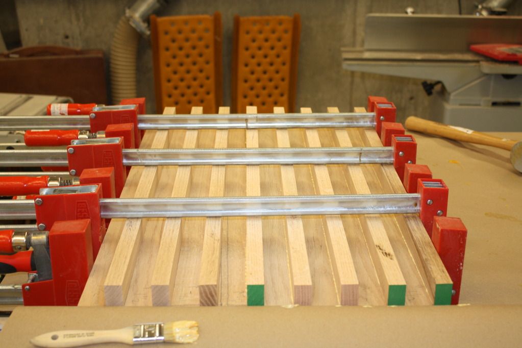 Legs_gluing2.jpg