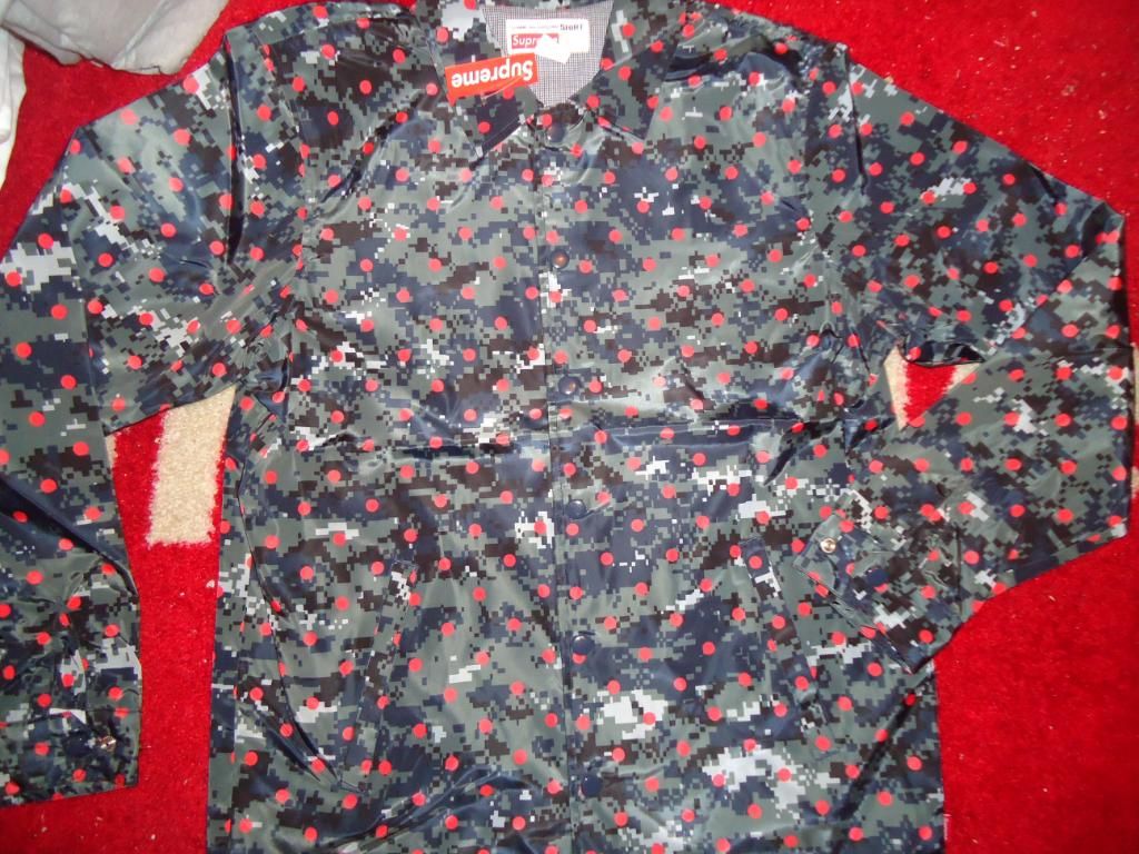 cdg supreme polka dot hoodie