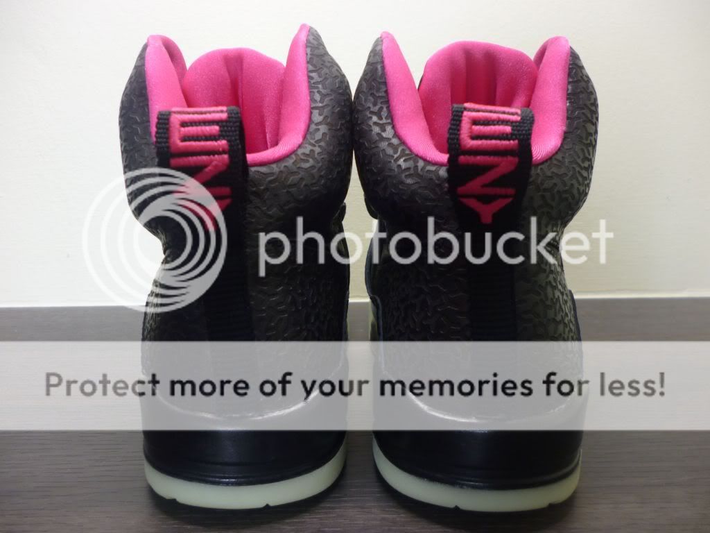 Nike Air Yeezy Black Pink US8.5 Zen Grey Tan Net Jordan Lebron Cement 