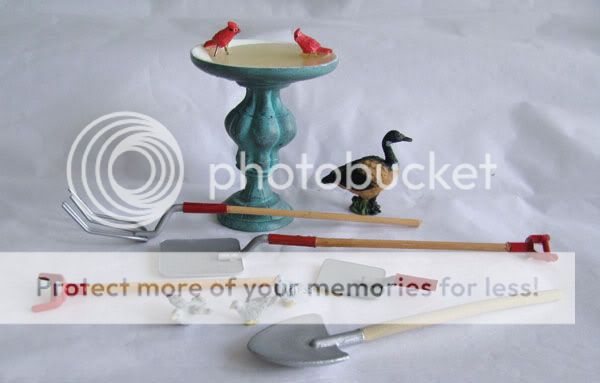 STORE STOCK 112 GARDEN Lot   Birds, Duck, Rake, Shovel, Bird Bath 