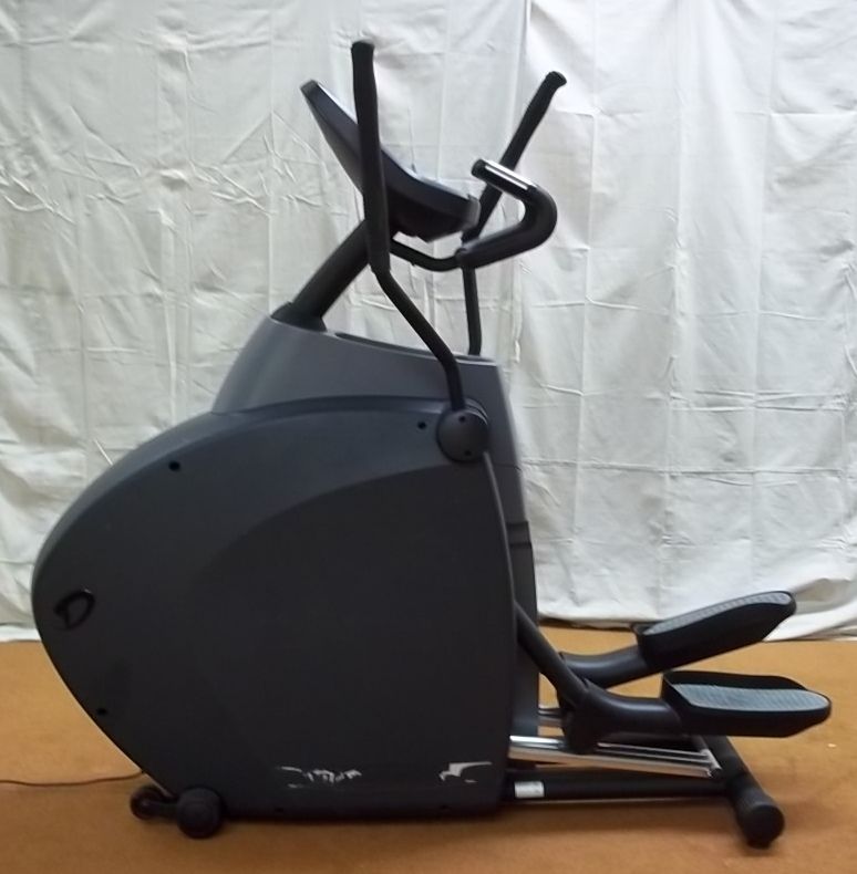 Diamondback 1250ef Elliptical Trainer  